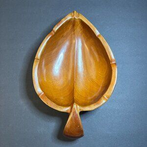 Vintage Sydney Farber & Son Hand Carved Wooden Leaf Shaped Rustic Style Bowl